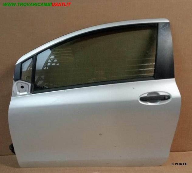 PORTA S. ARGENTO C/A. e S 999-U1296195 Carrozzeria  Lamierati esterni  Porte  Porta ant. dx. TOYOTA - YARIS - 01-01-2006 - 01-01-2009, TOYOTA - YARIS