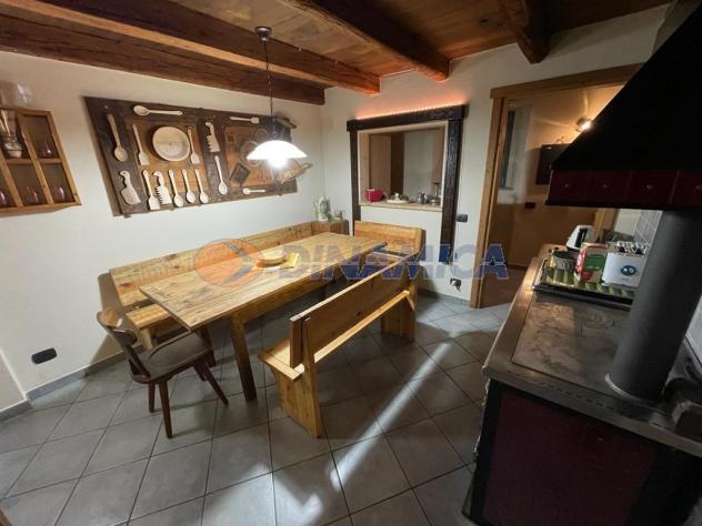 casa indipendente in vendita a Bema