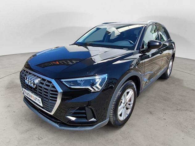 Audi Q3 45 TFSI e S tronic Business