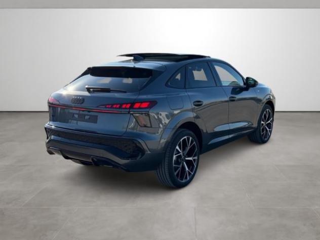 AUDI Q3 SPB TDI 110 kW S tronic S Line edition rif. 23830830 - Foto 4