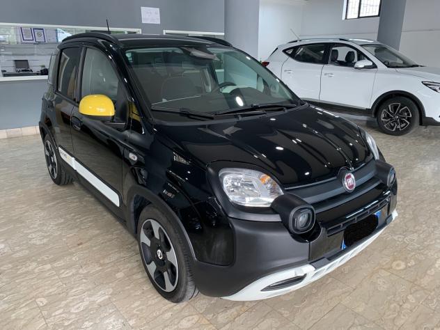 Fiat Panda 1.0 FireFly S&S Hybrid Pandina Cross 5 P.ti - Foto 2
