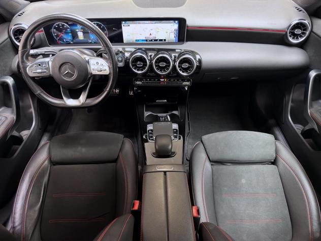 Mercedes-Benz Classe A a180d Premium AMG 116cv - PROMO - Foto 9