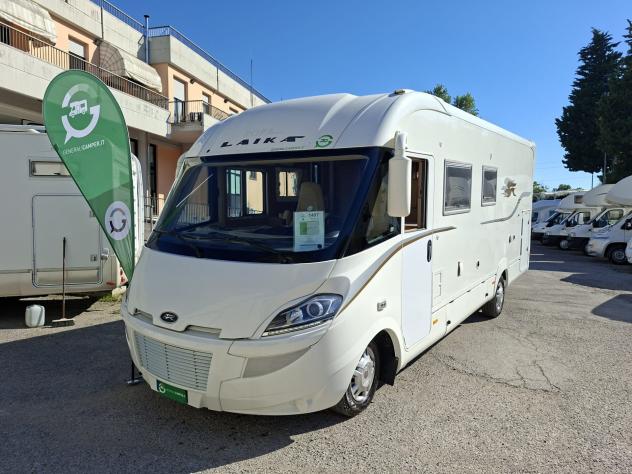 MOTORHOME LAIKA DUCATO SEMIDINETTE GARAGE BASCULANTE CLIMATIZZATORE FOTOVOLTAICO CAMPEGGIO CAMPER USATI GENERALI 1407 - Foto 2