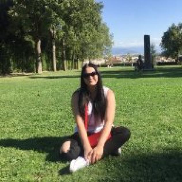 Giulietta, 30 da Venice Tel: