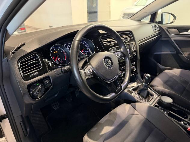 Volkswagen Golf 1.0 TSI 105cv BlueMotion Trendline - Foto 8