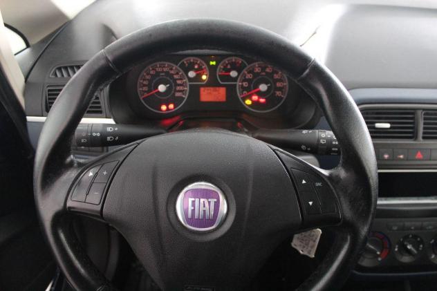 FIAT - Grande Punto - 1.3 MJT 75 CV 5p. Dynamic - Foto 8
