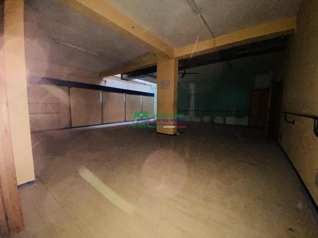 RIF. 8809 - DEPOSITO + GARAGE - Foto 5