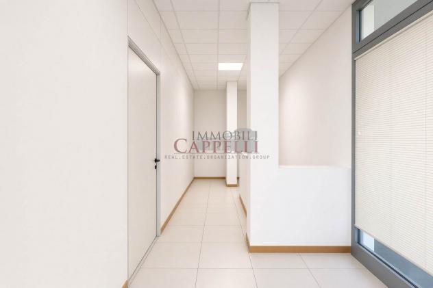 Vendita Ufficio da 113 mq con posto auto - Foto 3