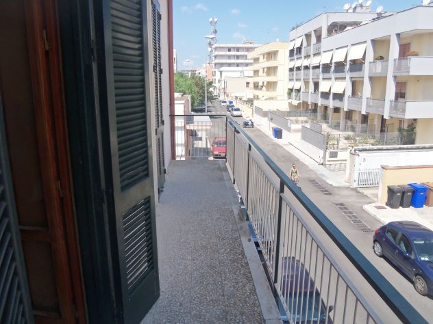 Lecce Appartamento 3 singole via di vereto