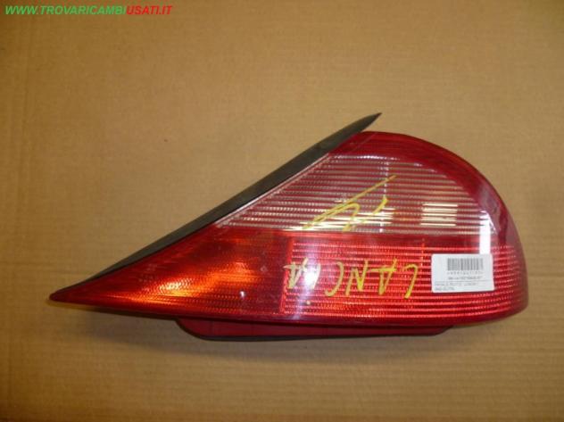FANALE POST.D. LANCIA Y (840-SU/TA) (lis.)  Parti elettriche  Fanaleria  Fanali  Fanale post. sx. LANCIA - Y - 01-01-1996 - 01-04-2004