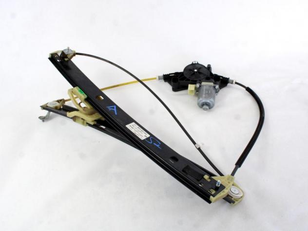 8W0837462 MOTORINO MECCANISMO ALZA-VETRO ALZA-CRISTALLO PORTA ANTERIORE DESTRA AUDI A4 SW 2.0 D 110KW 6M 5P (2016) RICAMBIO USATO 8W0959802 0130822704