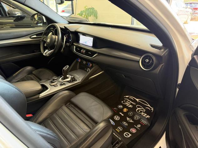 ALFA ROMEO STELVIO 2.2 Q4 VELOCE PELLE NAVI 2022 - Foto 9