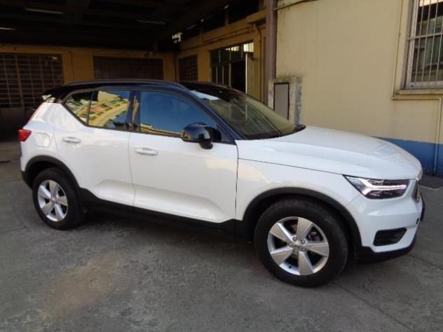 VOLVO XC40 D3 GEATRONIC MOMENTUM rif. 17252208