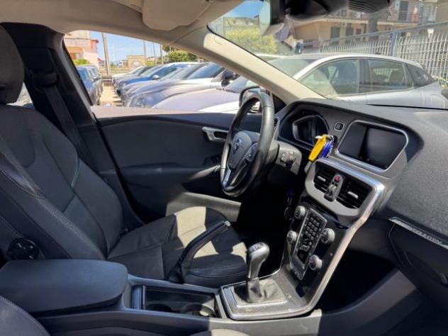 VOLVO V40 Cross Country D2 Style Plus rif. 23990112 - Foto 10