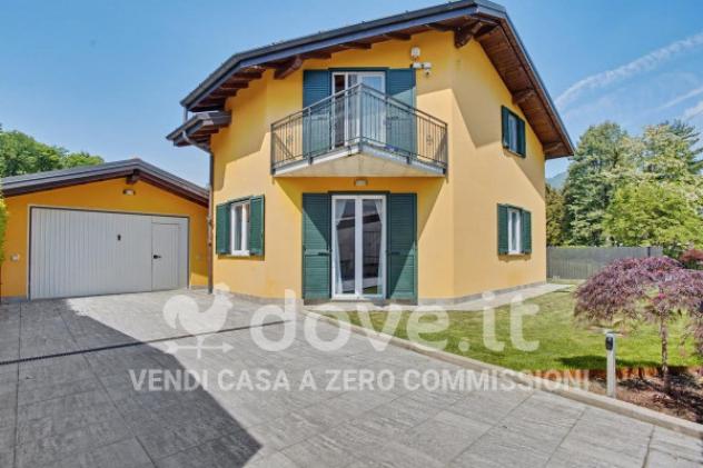 Villa di 170 m² con 4 locali e box auto in vendita a Leggiuno - Foto 3