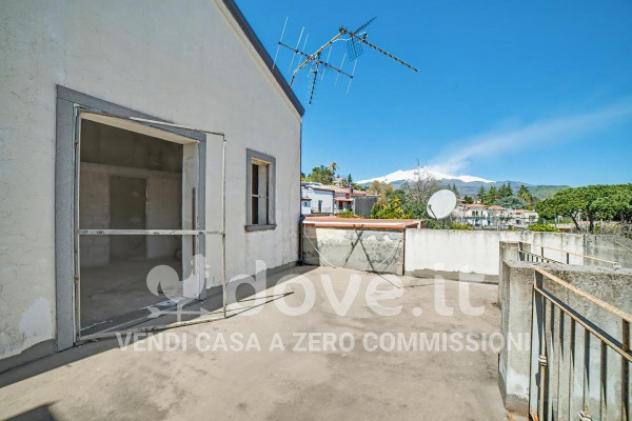 Casa indipendente di 100 m² con 5 locali in vendita a Trecastagni - Foto 3