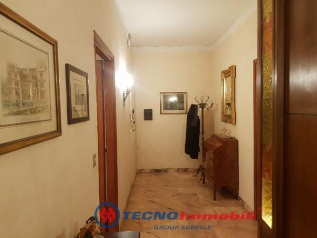 Appartamento di 110 m² con 4 locali in affitto a Torino - Foto 4