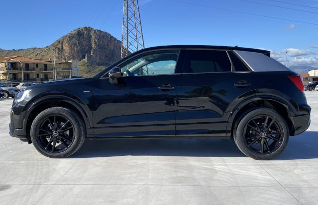 Audi Q2 S Line esterno 2.0 TDI 116CV S-Tronic 30 - Foto 7
