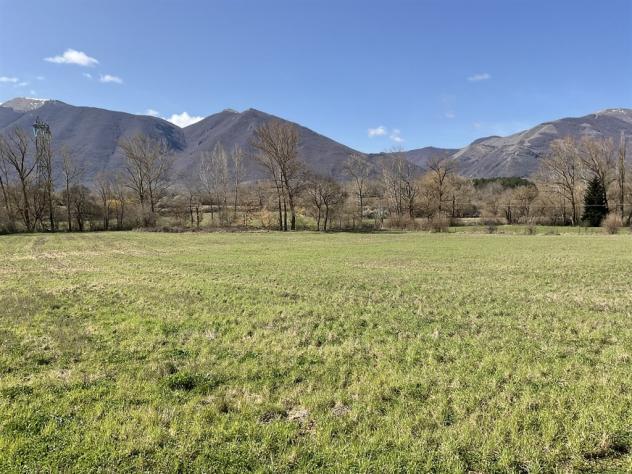 Leonessa frazione Vallunga indipendente mq 220 mq 17.000 terreno seminativo - Foto 15
