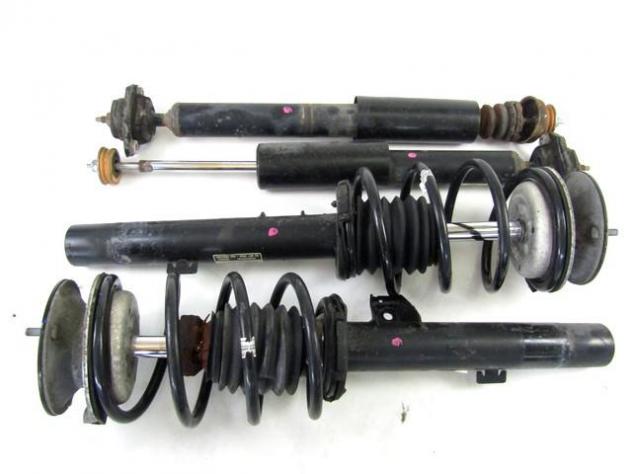 33526771725 KIT 4 AMMORTIZZATORI ANTERIORI E POSTERIORI BMW SERIE 3 318 E90 2.0 D 90KW 6M 4P (2007) RICAMBIO USATO 31316771723