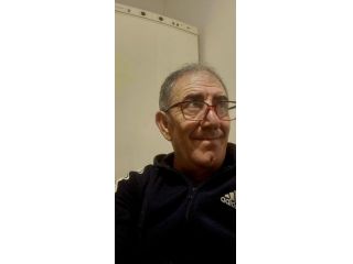 Amore e incontri Cosenza - Sono romano è ti cerco Tel:3318302397