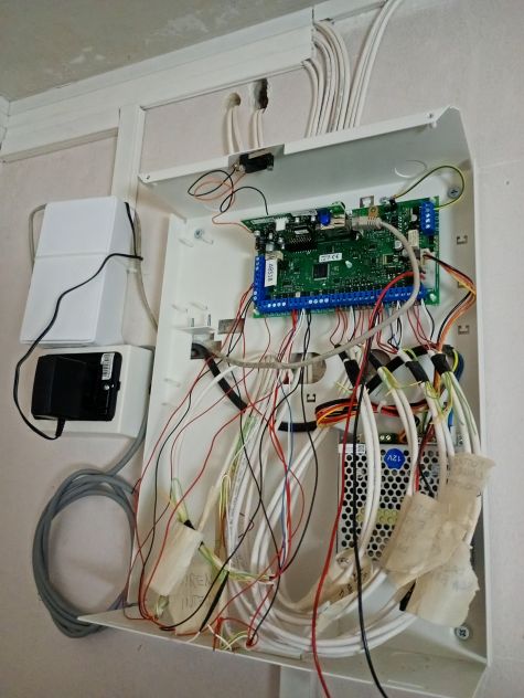 IMPIANTISTI ELETTRICISTI - Foto 2