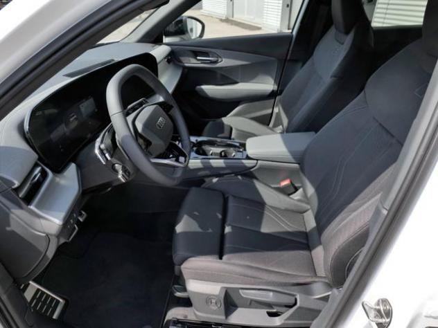 AUDI Q3 NEW 2.0 Tdi 150cv S-tronic S-line edition rif. 23993546 - Foto 5