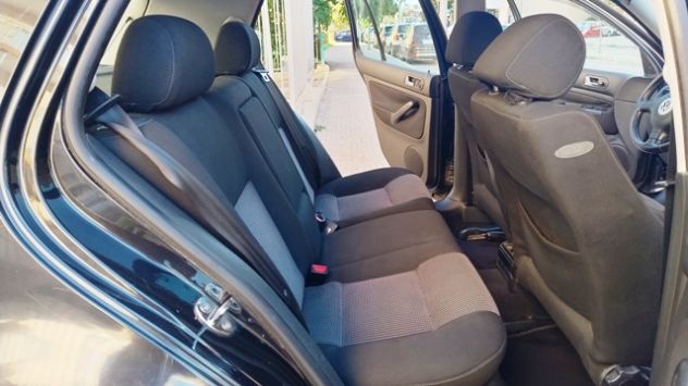 Volkswagen Golf IV 5p 1.6 Benz/Metano - Foto 6