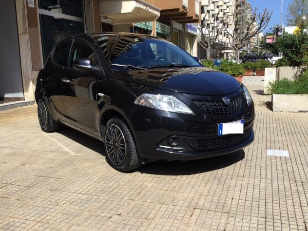 Lancia Ypsilon 1.0 FireFly 5 porte S&S Hybrid Gold - Foto 3