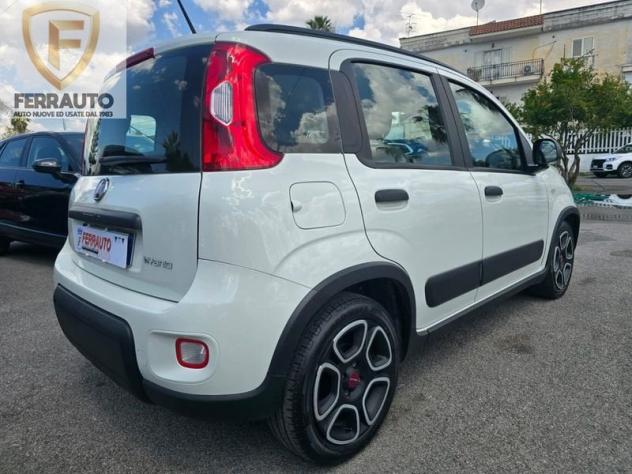 FIAT Panda 1.0 FireFly S&S Hybrid City Cross - Foto 6