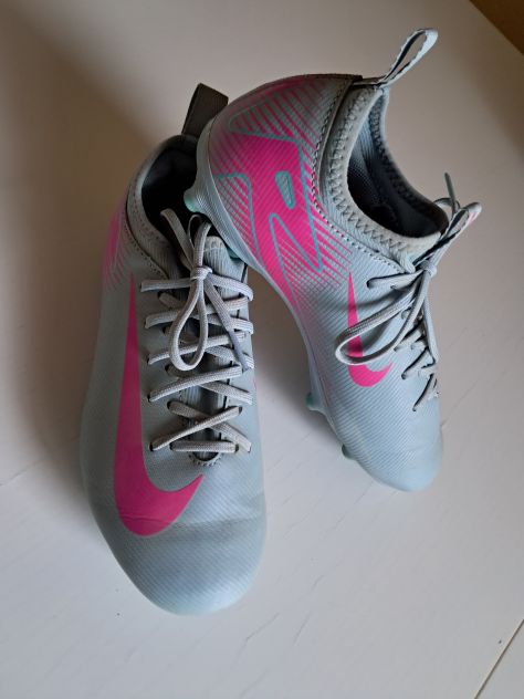 Scarpe con tacchetti per bambino Nike Mercurial