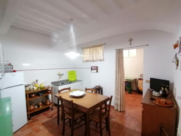 APPARTAMENTO di 3 vani e di 103 mq (SEMPRONIANO) rif. SEMPRCENTRO - Foto 14