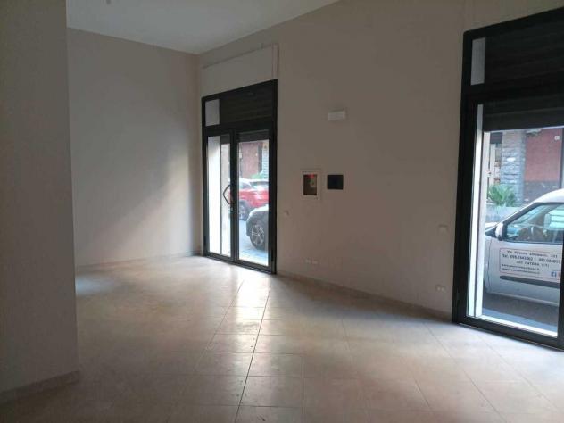 Locale commerciale in affitto a Aci Catena - Foto 7