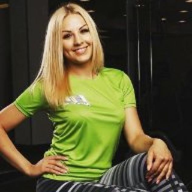 STEFI, 34 da Prato Tel: