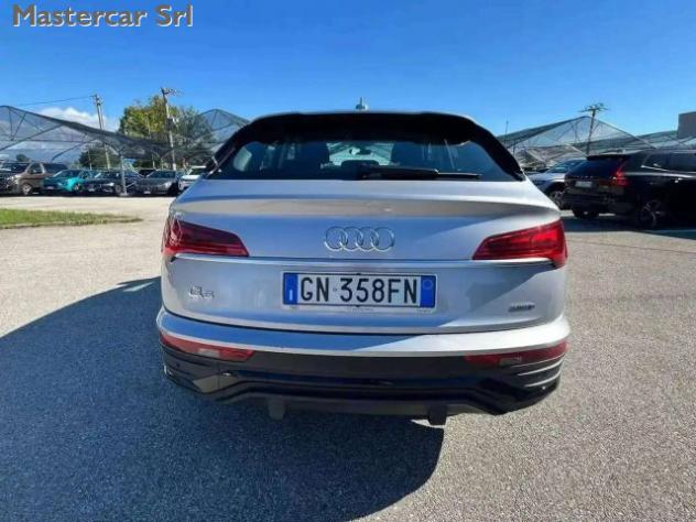 AUDI Q5 Sportback 40 2.0 tdi Advanced 4x4 s-tronic GN358FN rif. 23975616 - Foto 8