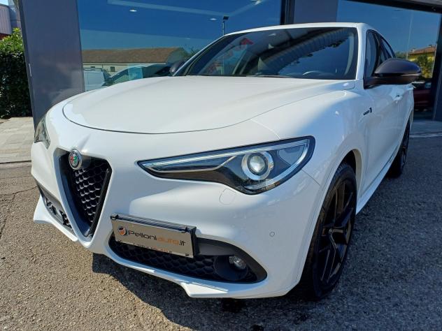 Alfa Romeo Stelvio Stelvio 2.2 t Veloce Q4 210cv auto GARANZIA - Foto 2