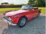 Triumph TR4 TR4A IRS Rosso Interni Pelle Nera 1966 Guida a Destra
