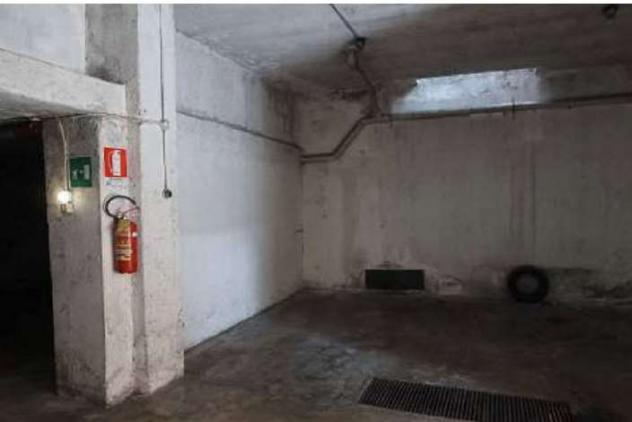 502/2023 10 BS - posto auto al piano interrato