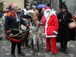 BABBO NATALE CONSEGNA REGALI A BERGAMO - Foto 4