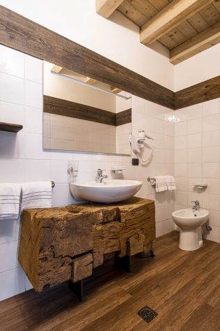 Tavoli, travi legno antico di recupero - Foto 2
