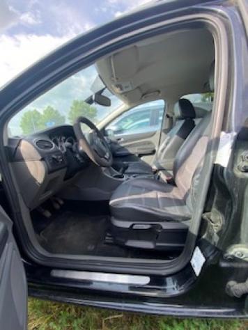 FORD Focus + 1.6 TDCi (90CV) SW rif. 22365468 - Foto 6