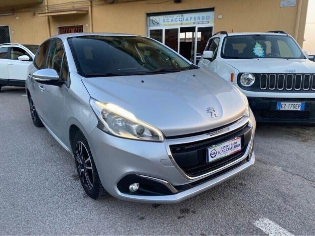 Peugeot 208 BlueHDi 75 5 porte Allure - Foto 2