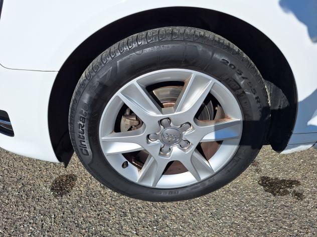 Audi A3 A3 Sportback 1.6 tdi Attraction 90cv - Foto 6