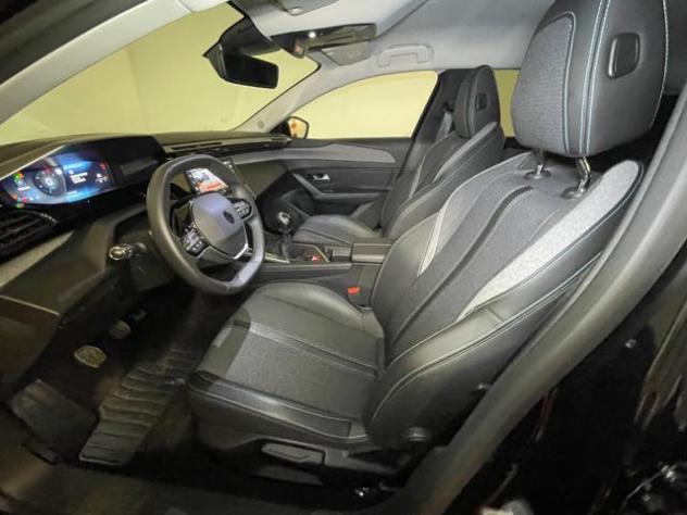 PEUGEOT 308 5 Porte 1.2 130cv Allure Navi + Key Less + Camera rif. 24010923 - Foto 7