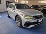 Volkswagen Tiguan 2.0 tdi R-Line 150cv dsg