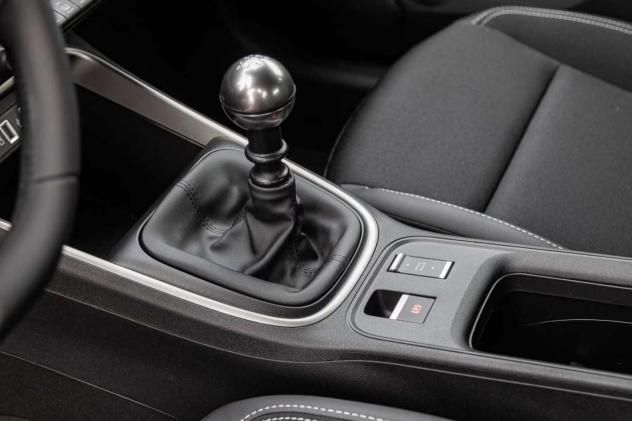 JEEP Avenger 1.2 Turbo 100 CV Altitude - Foto 10