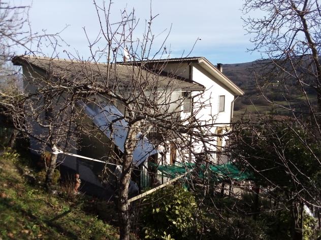 Semindipendente in vendita a Albareto