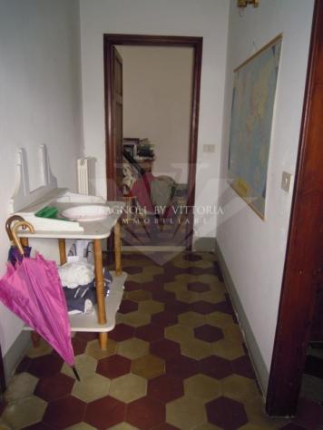 APPARTAMENTO INDIPENDENTE di 10 vani e di 175 mq (PIETRASANTA - Pietrasanta Centro Storico) rif. 725 - Foto 12