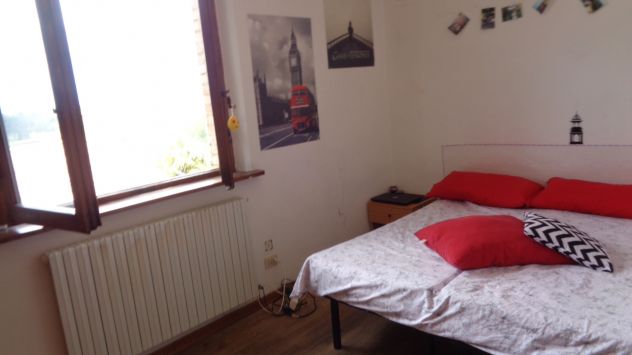 SINGOLA CON BAGNO PER STUDENTESSE - Foto 4
