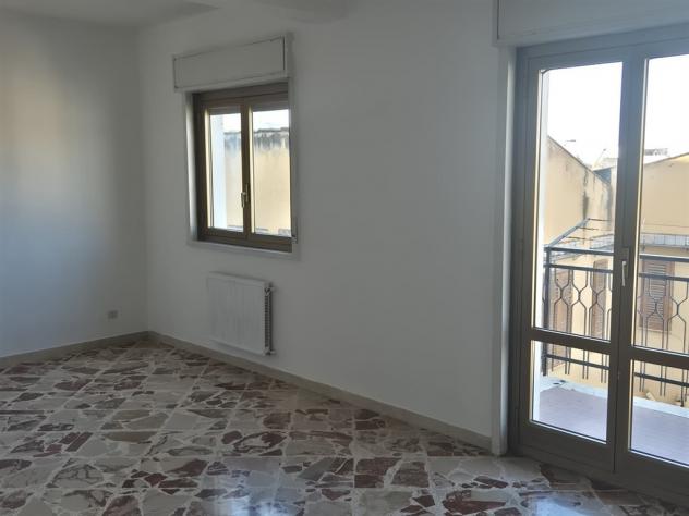 Appartamento con posto auto coperto zona Piazza indipendenza - Foto 11